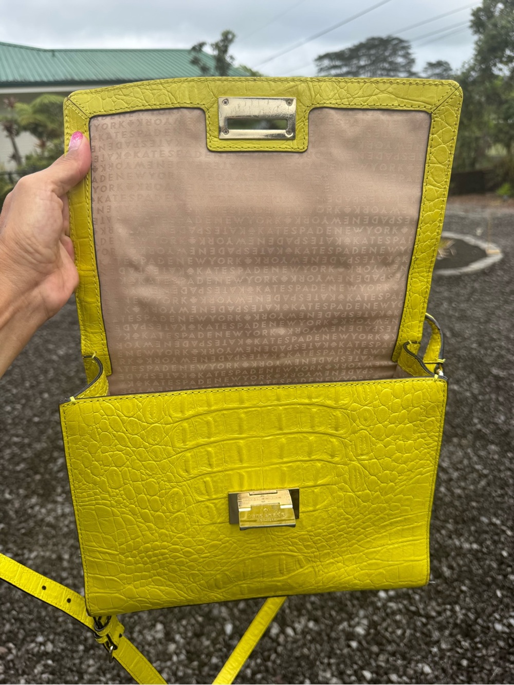 Kate Spade New York Yellow Croc Embossed Leather Satchel Crossbody Bag - Picture 9 of 10